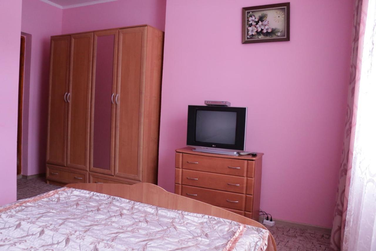 Karpatskyi Maetok Hotell Slavske Exteriör bild
