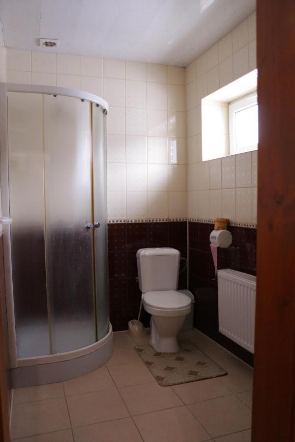Karpatskyi Maetok Hotell Slavske Exteriör bild