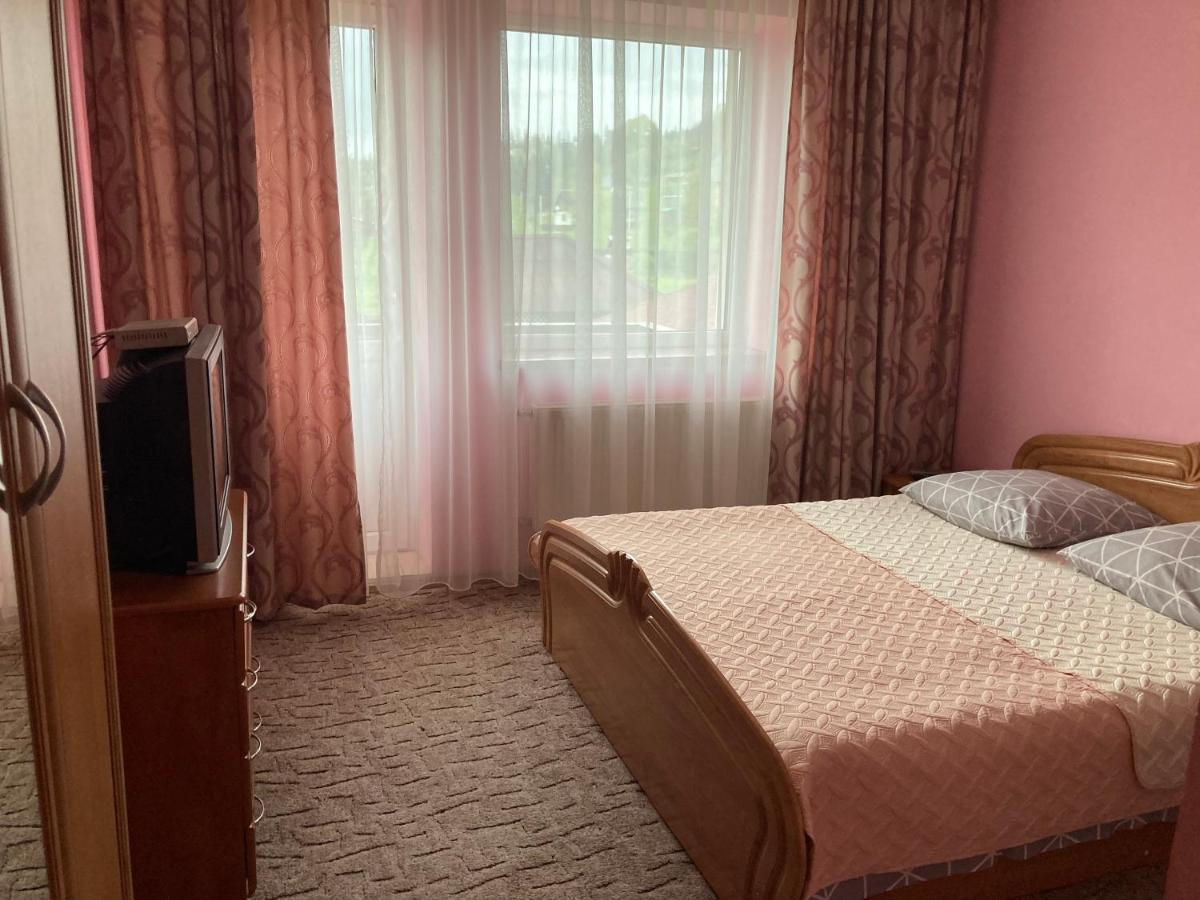 Karpatskyi Maetok Hotell Slavske Exteriör bild