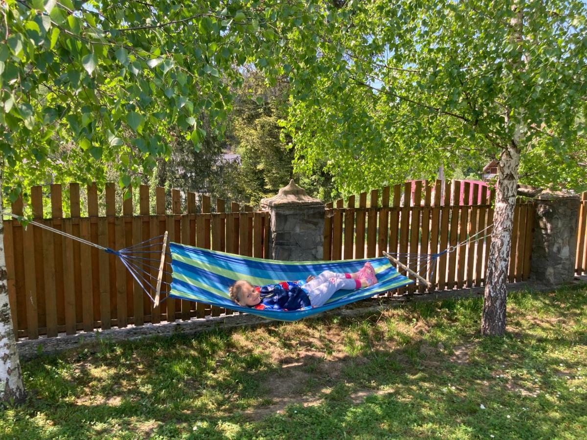 Karpatskyi Maetok Hotell Slavske Exteriör bild